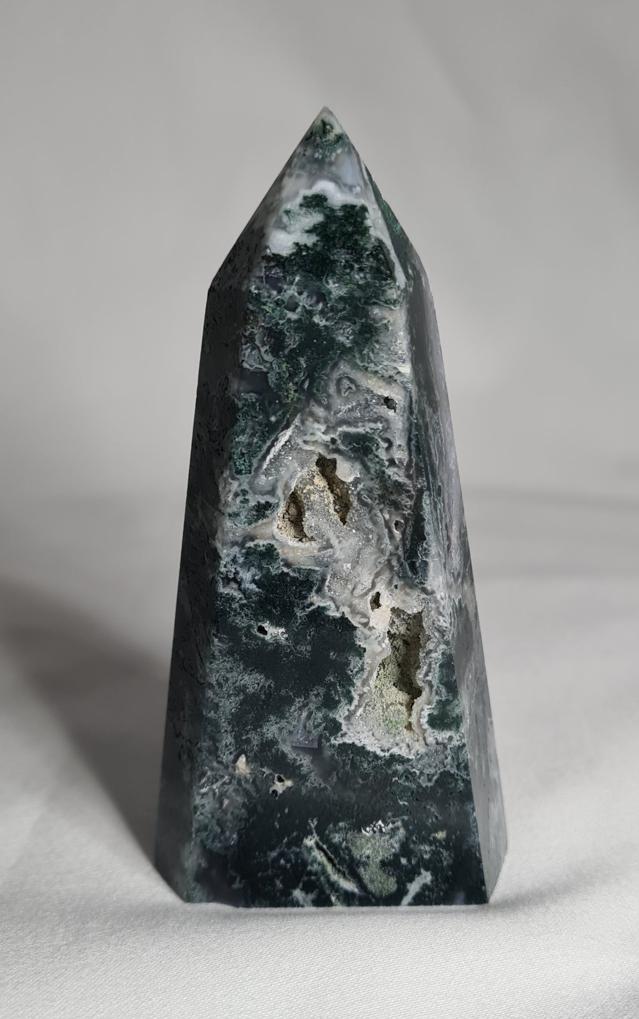 Moss Agate Generator Tower -  Unique piece 9 cm