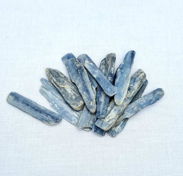 Kyanite tumbled