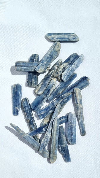 Kyanite tumbled